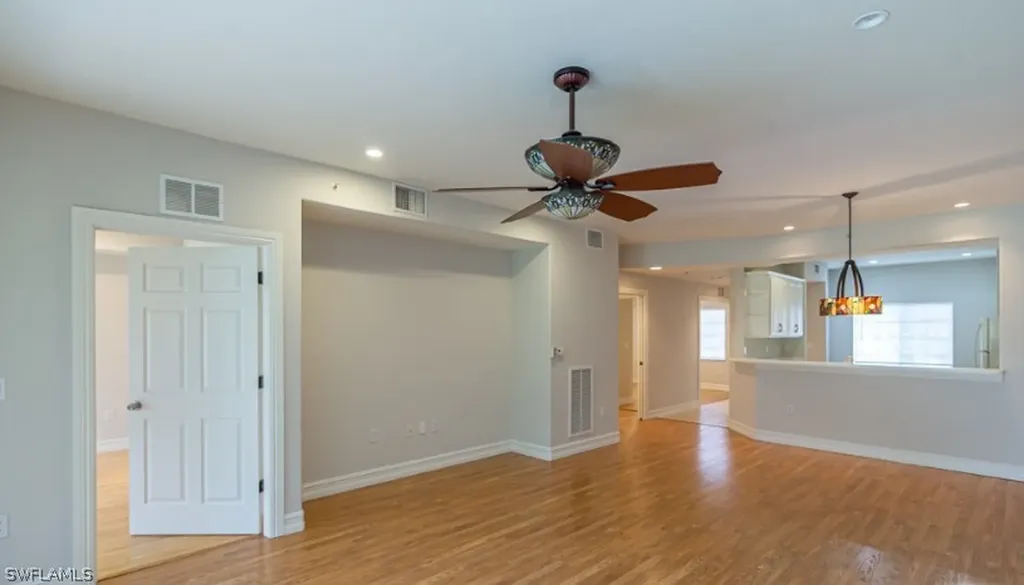 9113 Michael Circle Naples FL 34113