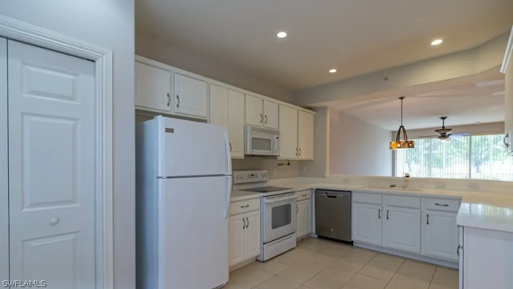 9113 Michael Circle Naples FL 34113