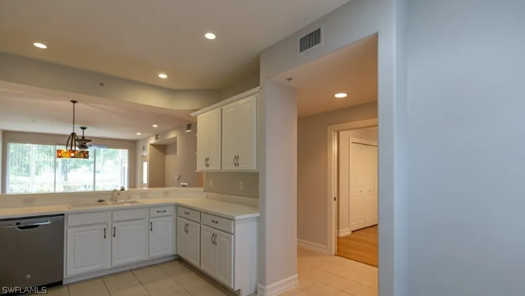 9113 Michael Circle Naples FL 34113
