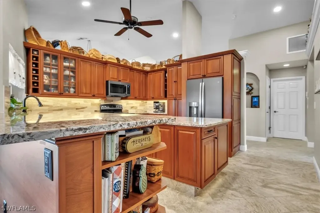 330 NE 20th Street Cape Coral FL 33909