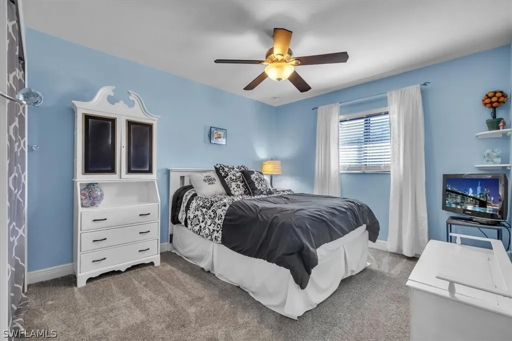 330 NE 20th Street Cape Coral FL 33909
