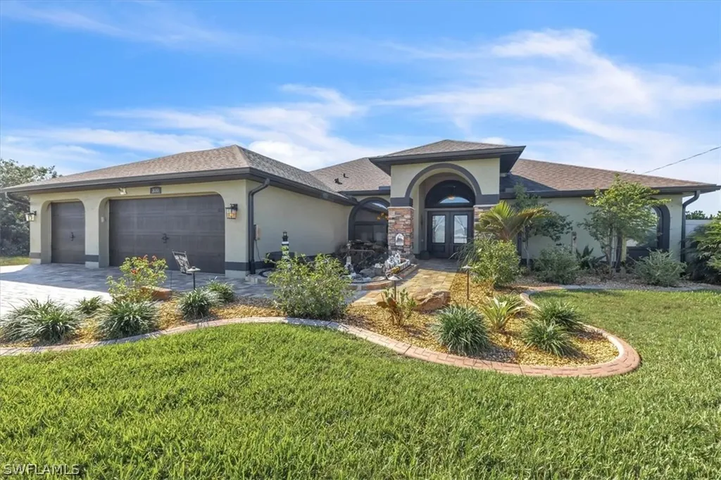 330 NE 20th Street Cape Coral FL 33909