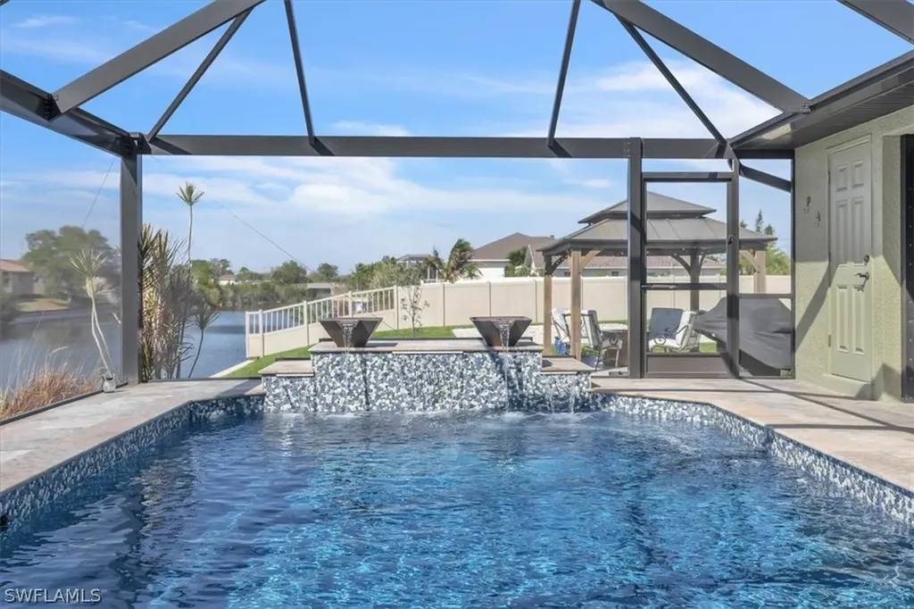 330 NE 20th Street Cape Coral FL 33909
