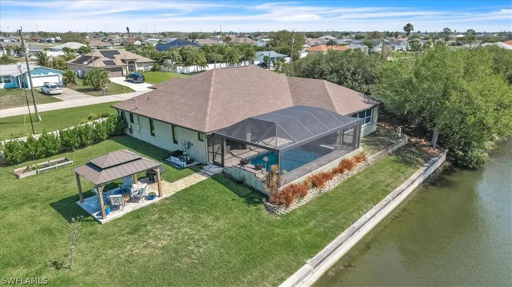 330 NE 20th Street Cape Coral FL 33909