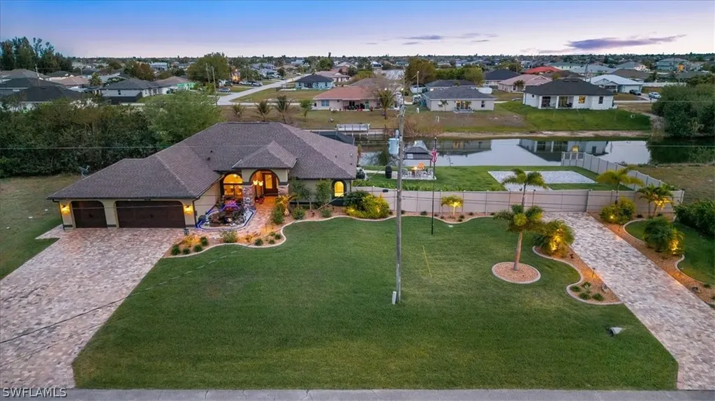 330 NE 20th Street Cape Coral FL 33909