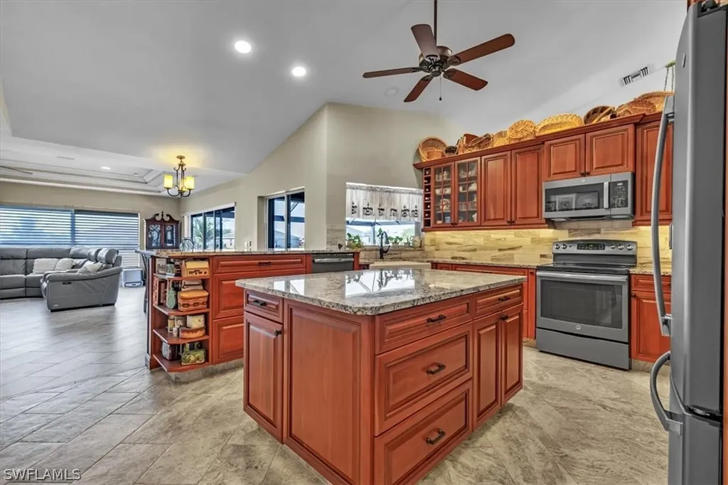 330 NE 20th Street Cape Coral FL 33909