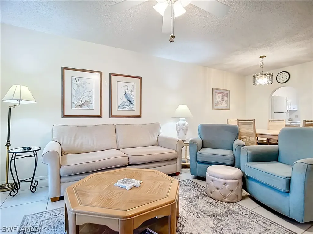 180 Turtle Lake Court Naples FL 34105