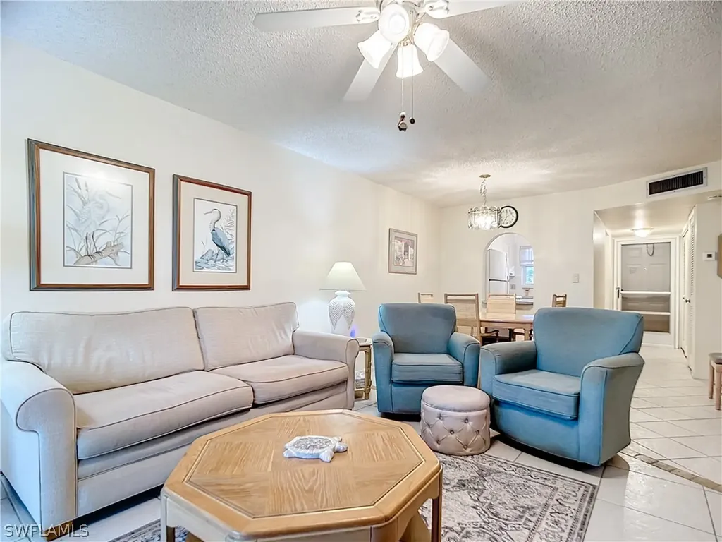 180 Turtle Lake Court Naples FL 34105