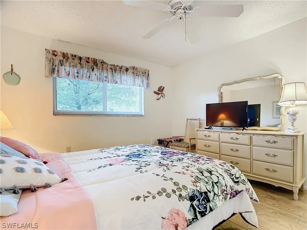 180 Turtle Lake Court Naples FL 34105