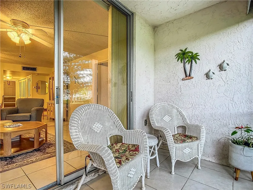 180 Turtle Lake Court Naples FL 34105