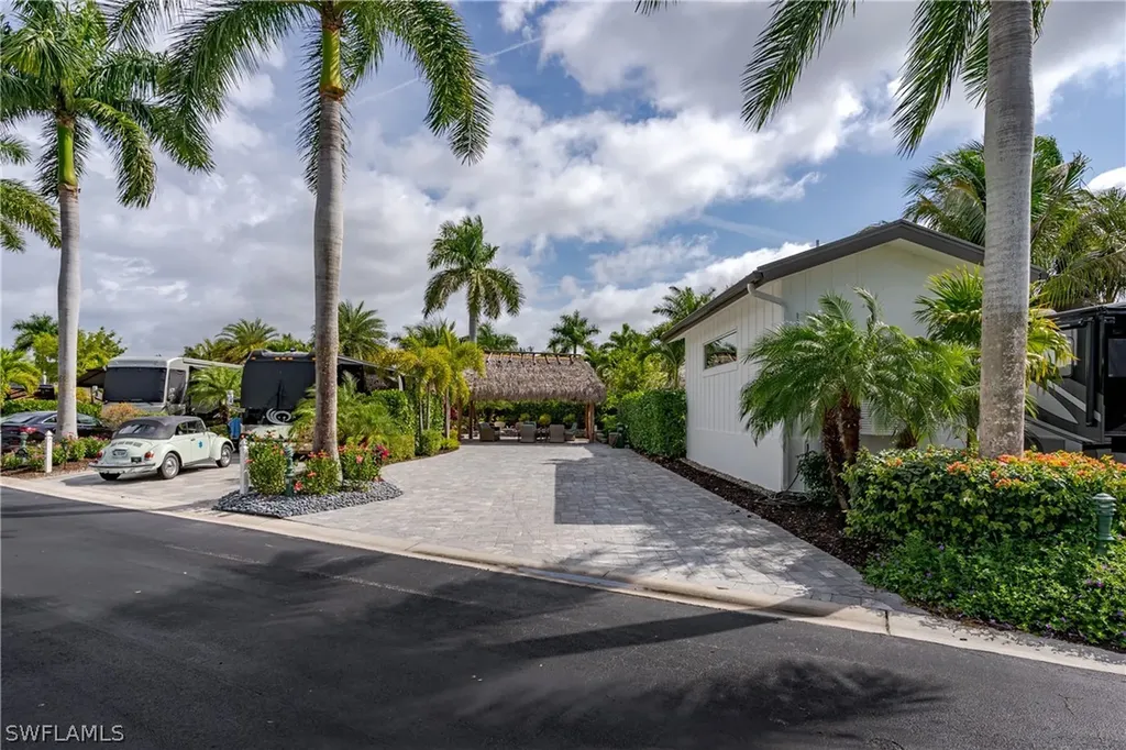 13550 Snapper Lane Naples FL 34114