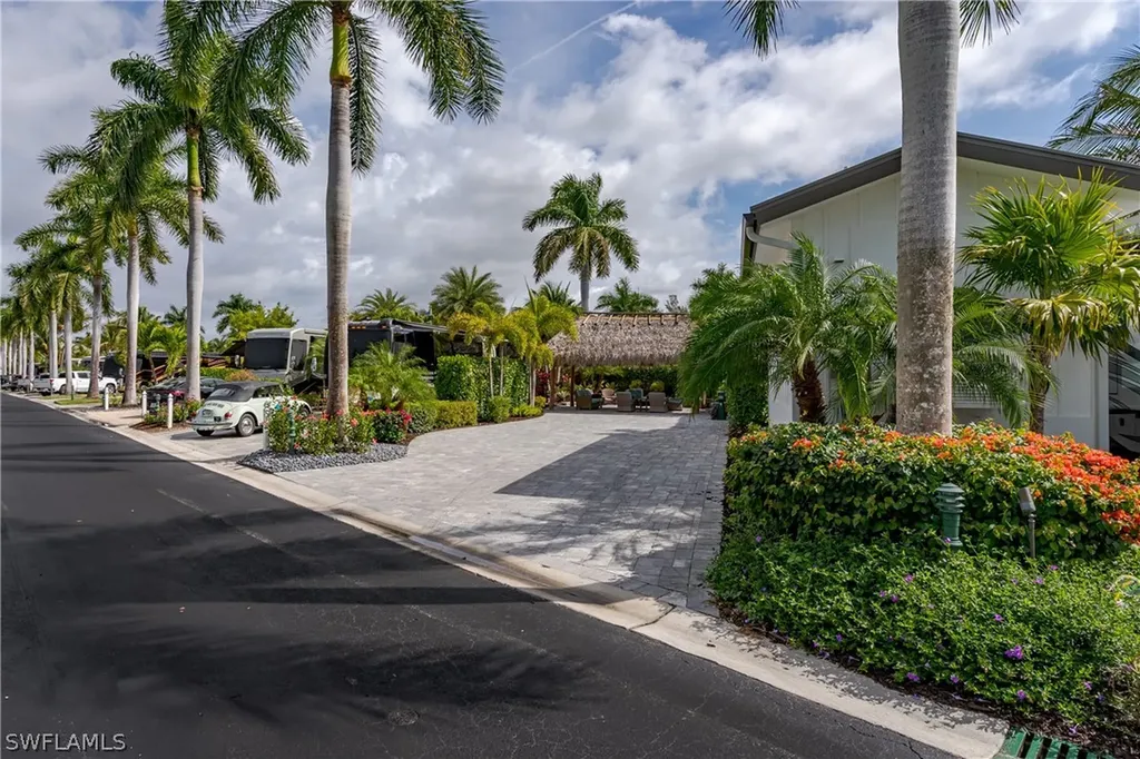 13550 Snapper Lane Naples FL 34114
