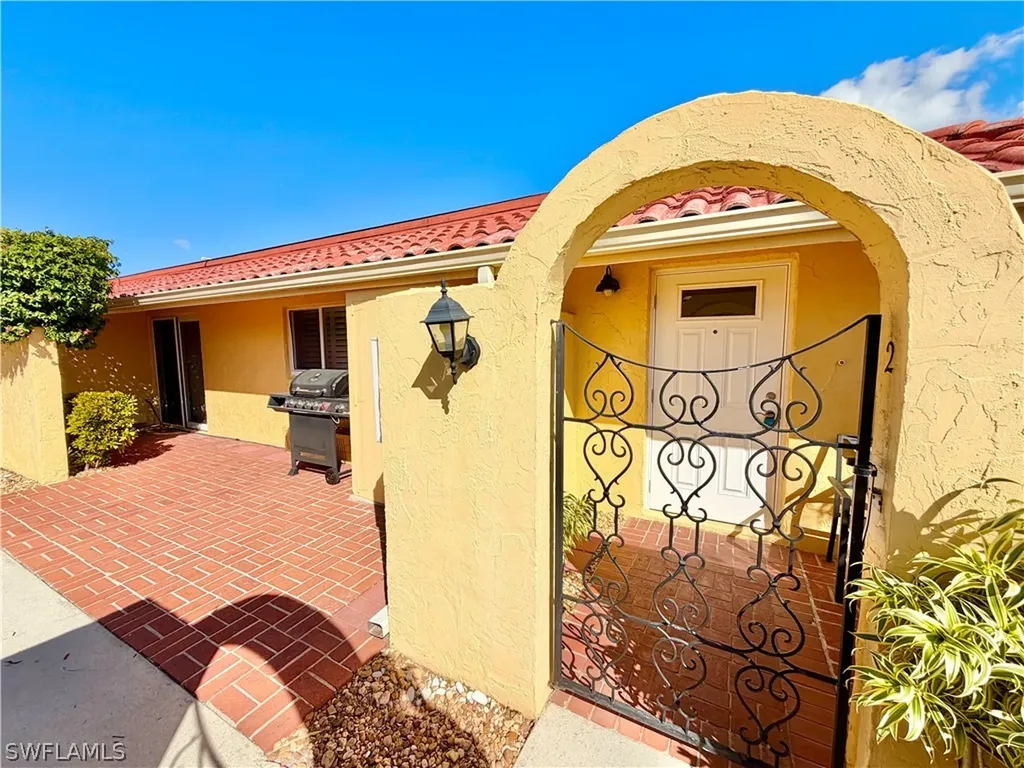 136 Harrison Road Naples FL 34112