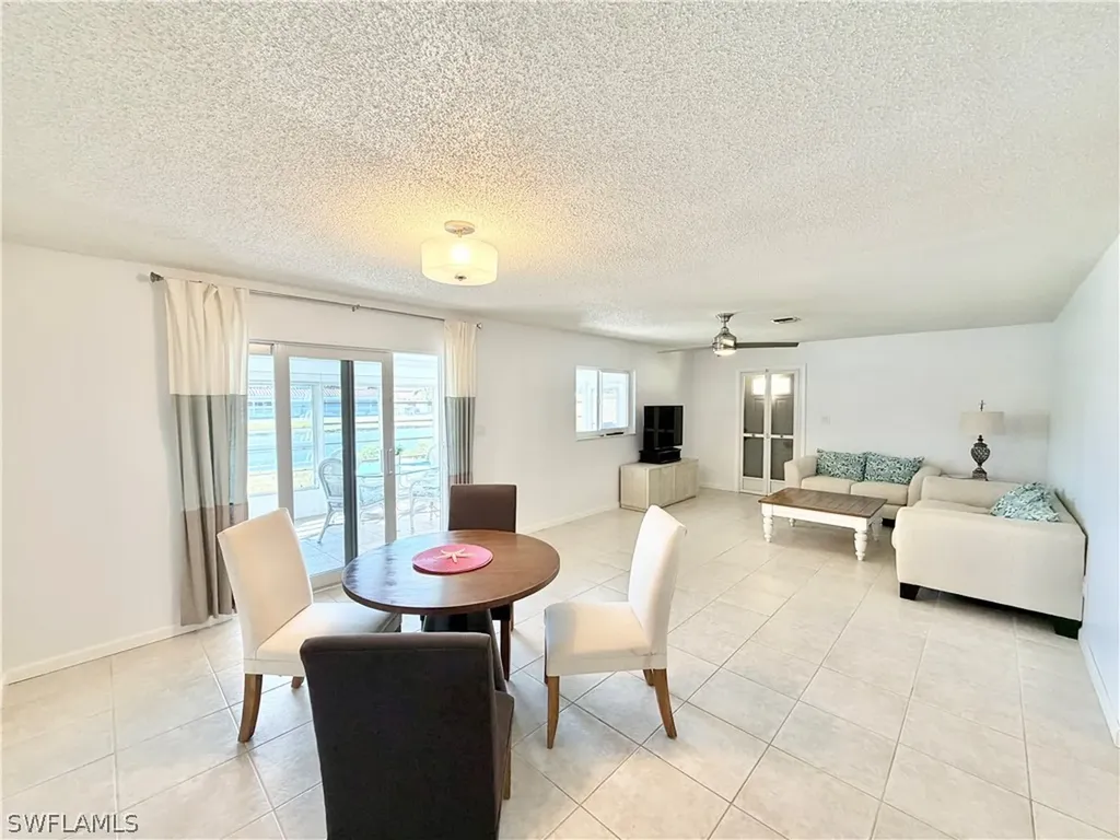 136 Harrison Road Naples FL 34112