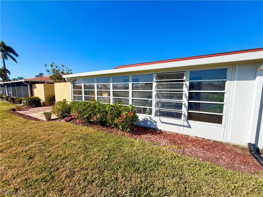 136 Harrison Road Naples FL 34112