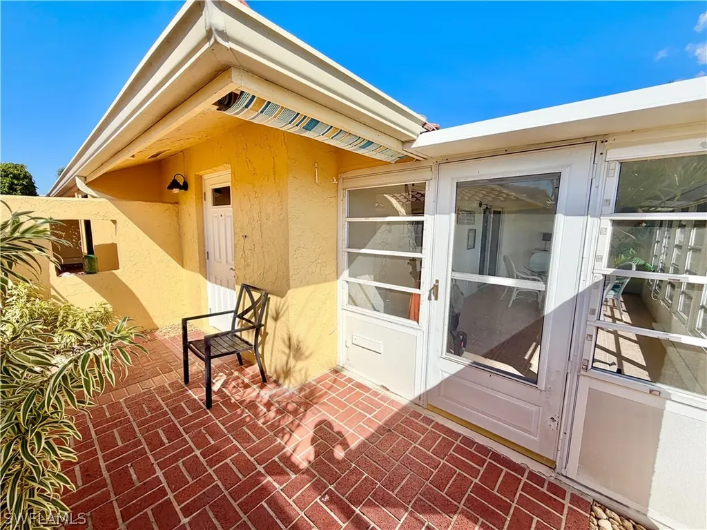 136 Harrison Road Naples FL 34112