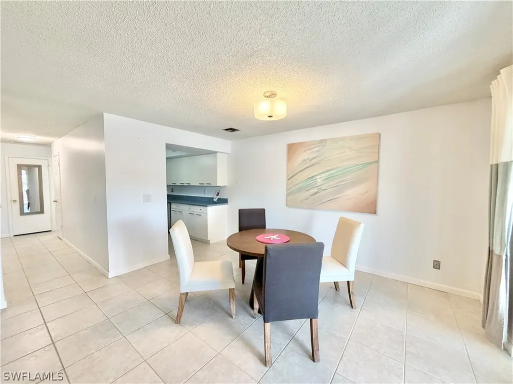 136 Harrison Road Naples FL 34112