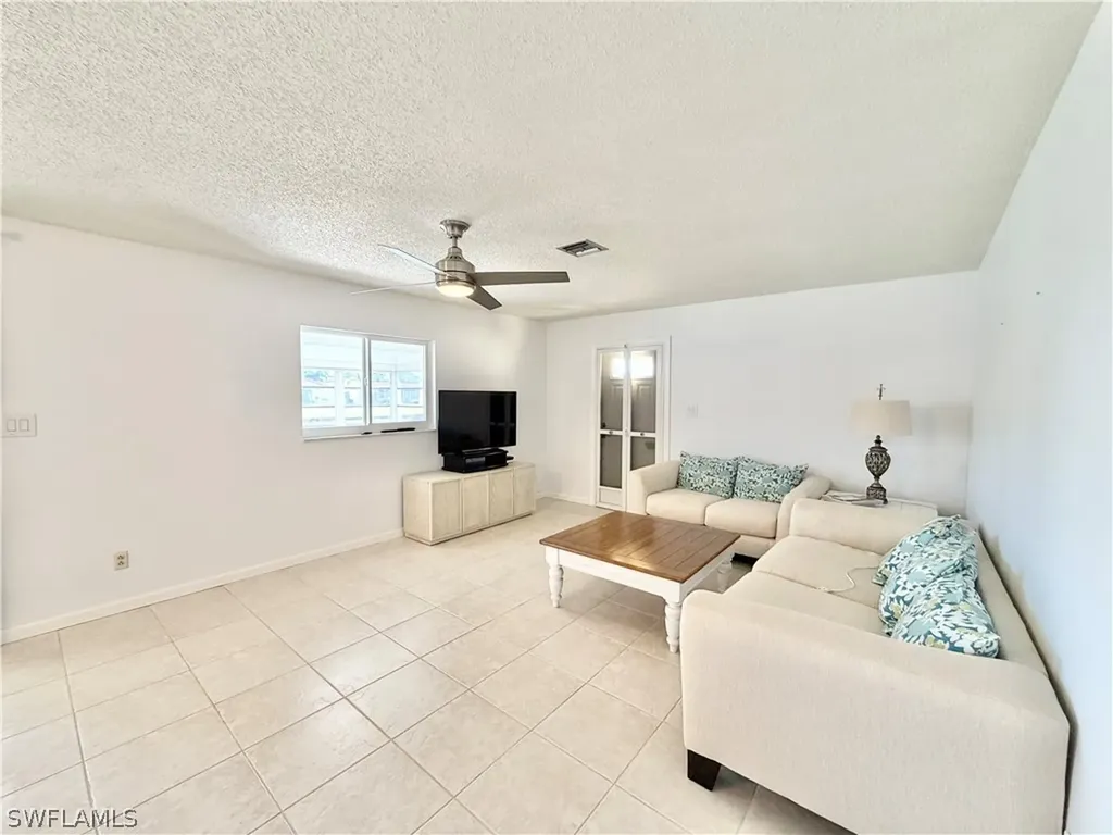 136 Harrison Road Naples FL 34112
