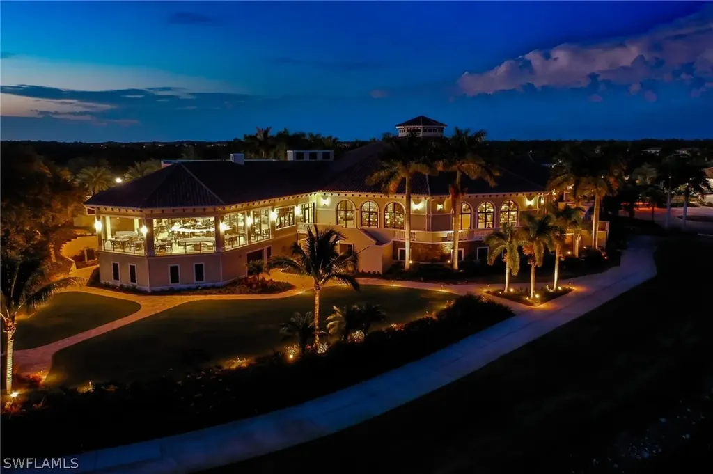 10337 Heritage Bay Boulevard Naples FL 34120