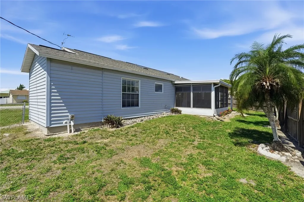 17179 Lee Road Fort Myers FL 33967