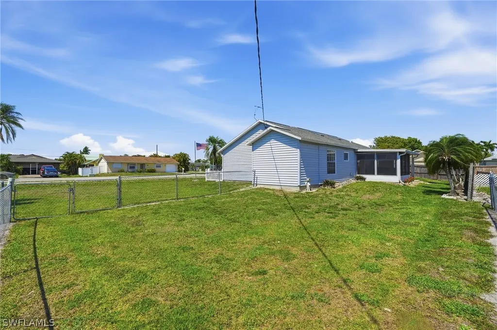17179 Lee Road Fort Myers FL 33967