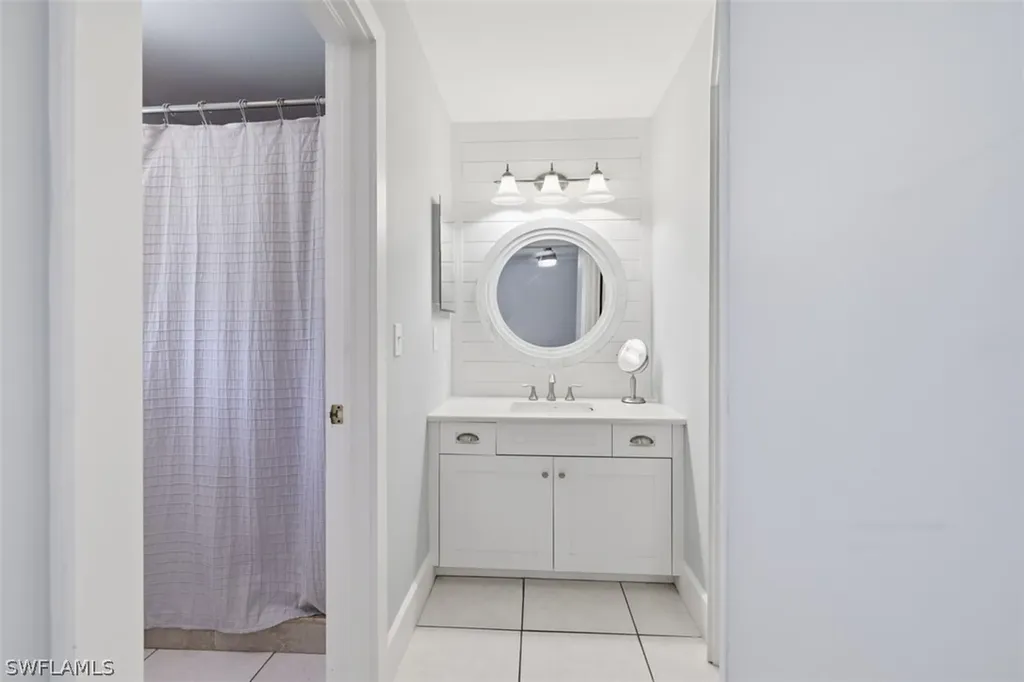 26920 Spanish Gardens Drive Bonita Springs FL 34135