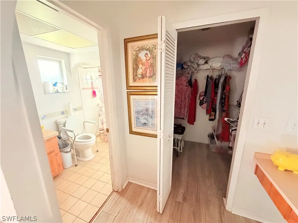 1439 SE 15th Street Cape Coral FL 33990