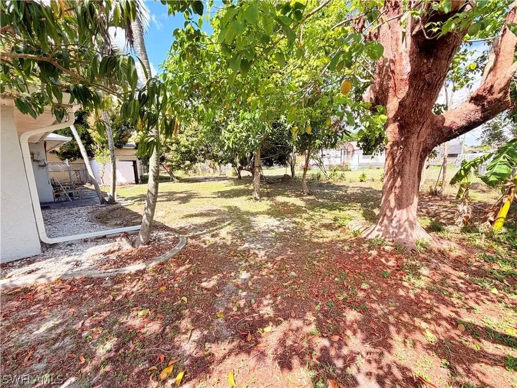 1439 SE 15th Street Cape Coral FL 33990