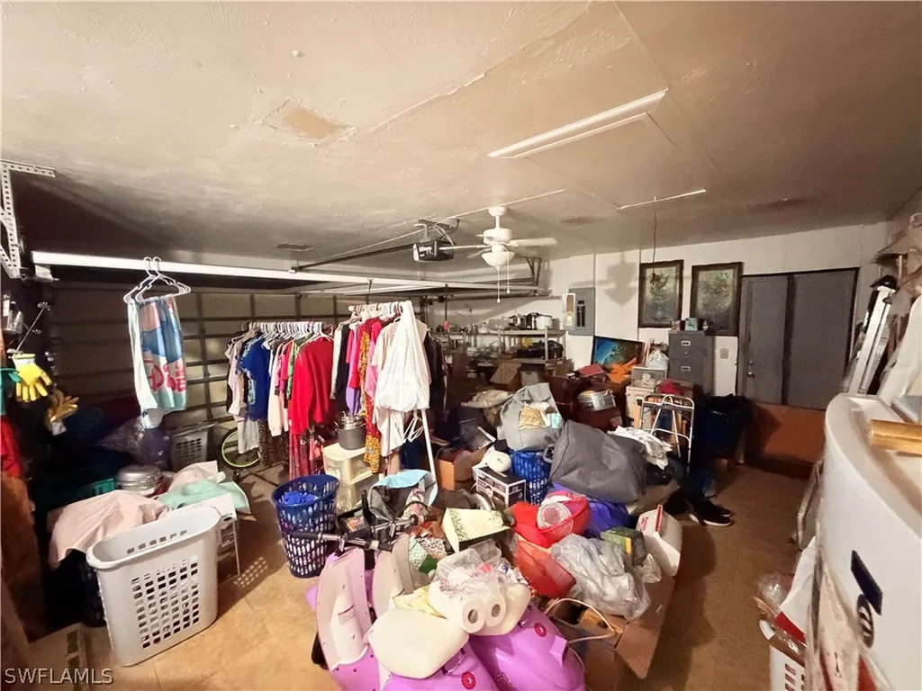 1439 SE 15th Street Cape Coral FL 33990