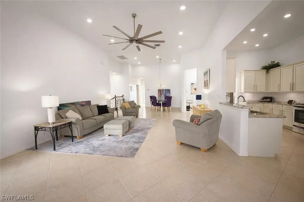 16571 Goldenrod Lane Alva FL 33920