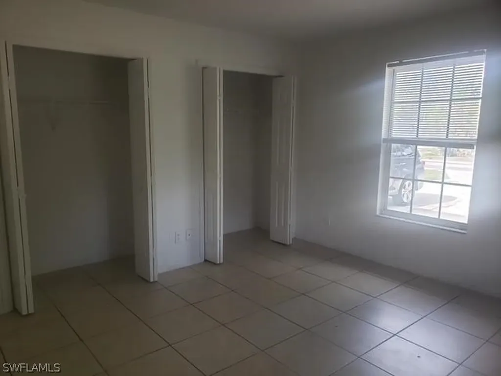 2620 Storter Avenue Naples FL 34112