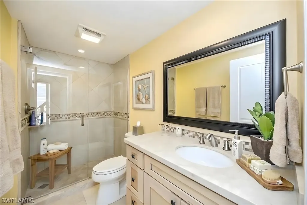 9653 Gulf Shore Drive Naples FL 34108