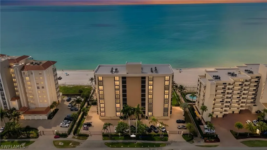 9653 Gulf Shore Drive Naples FL 34108