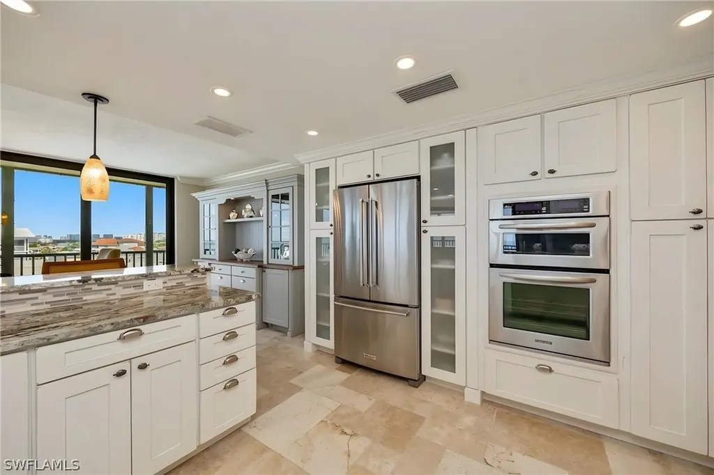 9653 Gulf Shore Drive Naples FL 34108
