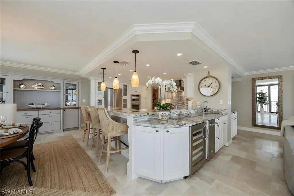 9653 Gulf Shore Drive Naples FL 34108