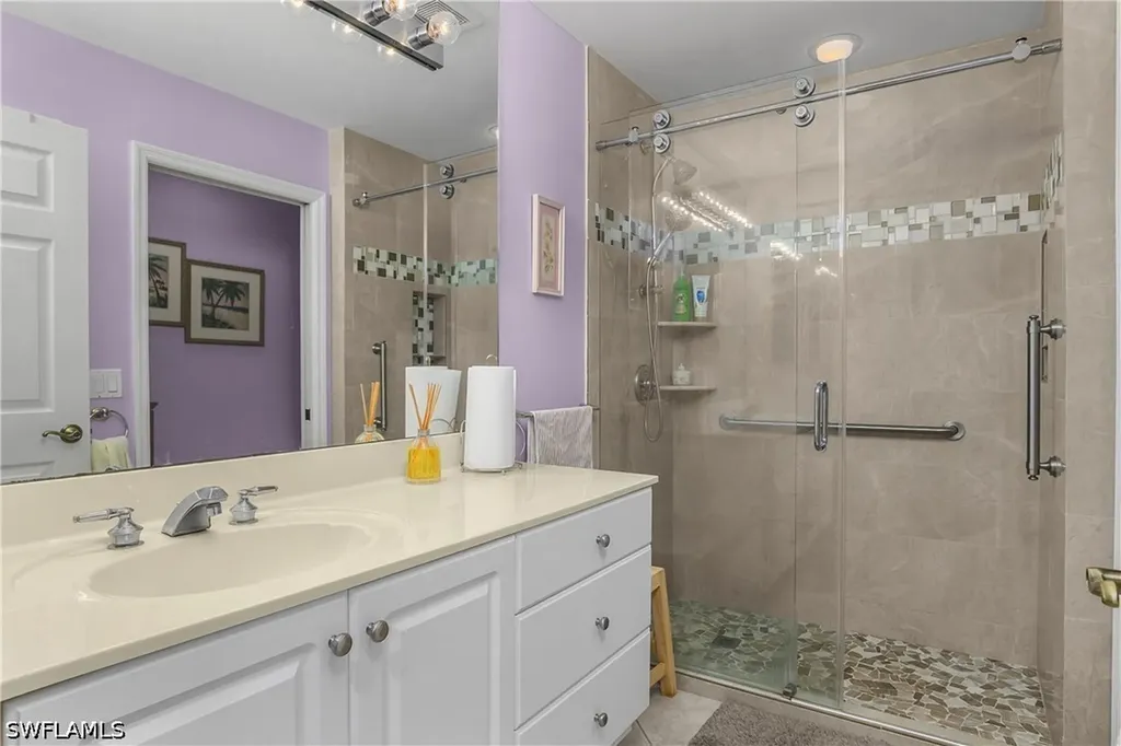 6630 Beach Resort Drive Naples FL 34114