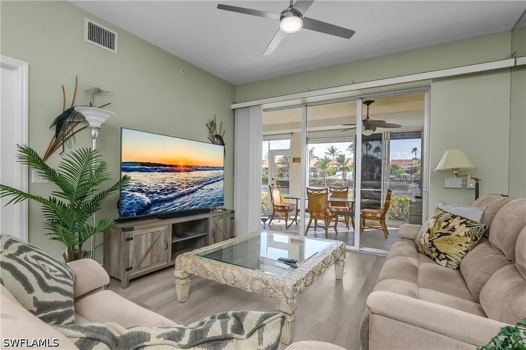6630 Beach Resort Drive Naples FL 34114