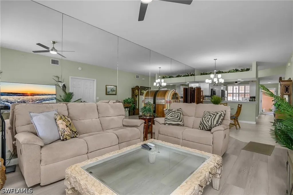 6630 Beach Resort Drive Naples FL 34114