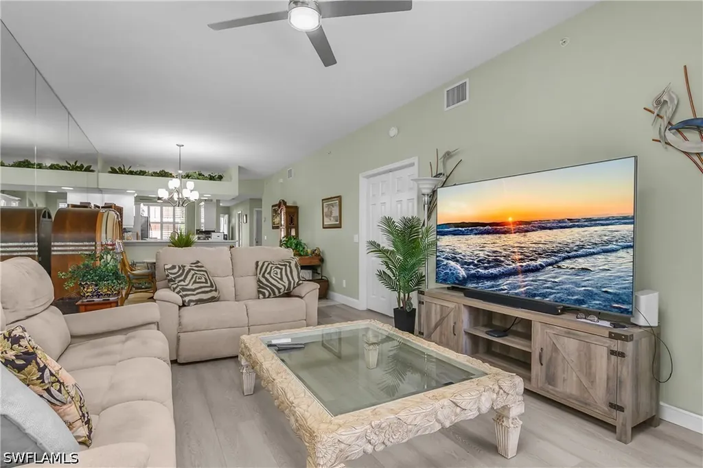 6630 Beach Resort Drive Naples FL 34114