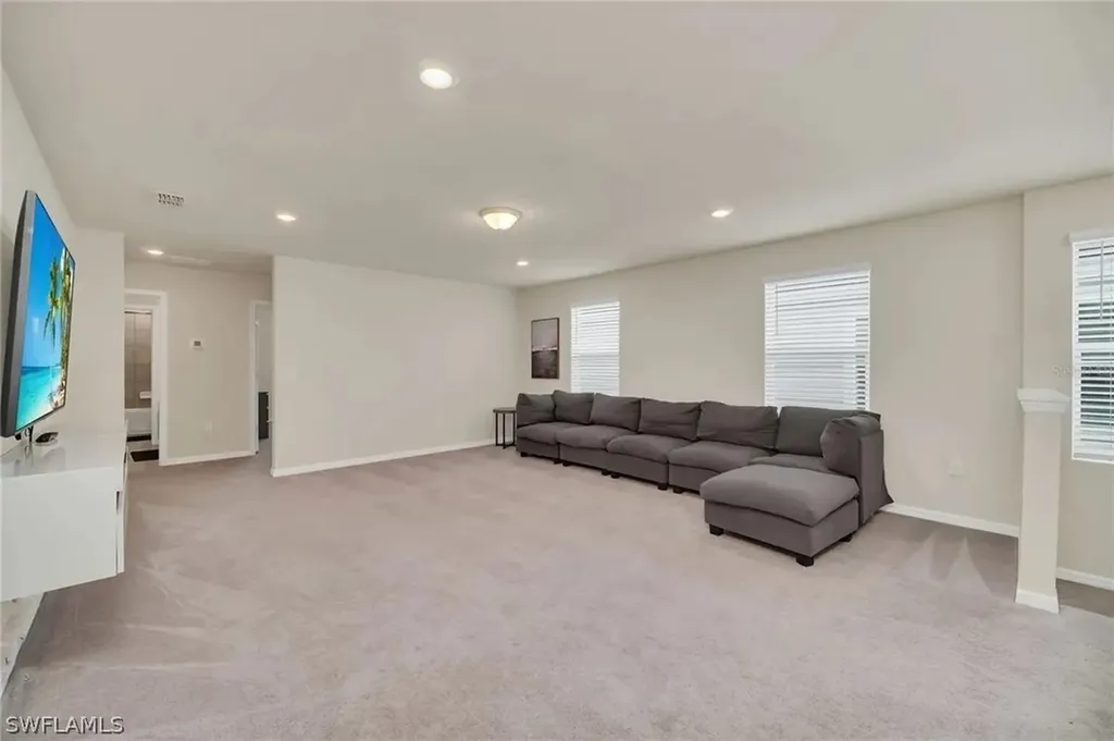 7407 Oakmoss Loop Davenport FL 33837