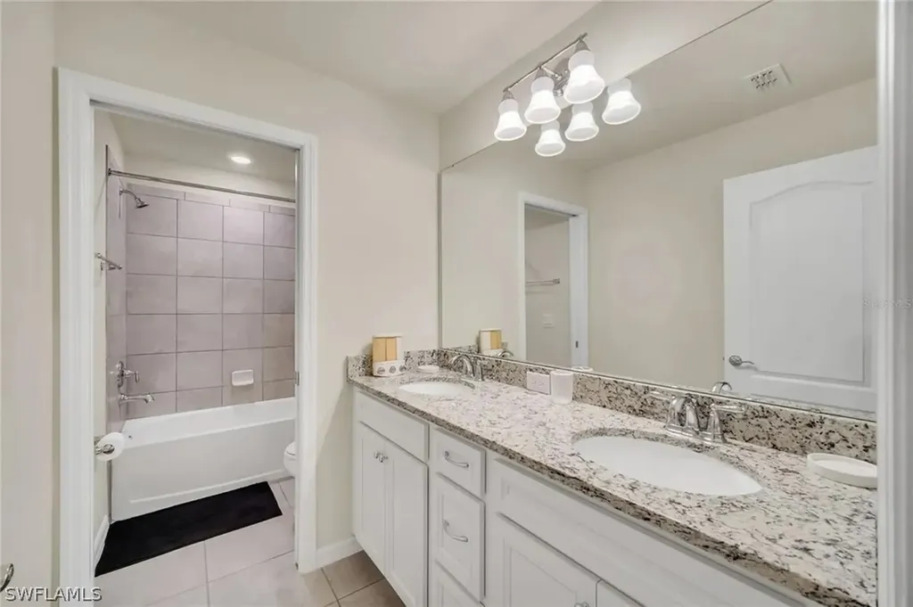 7407 Oakmoss Loop Davenport FL 33837