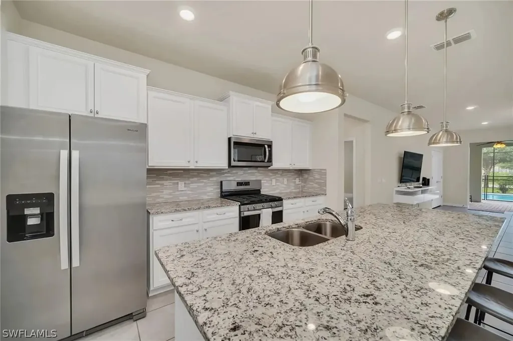 7407 Oakmoss Loop Davenport FL 33837