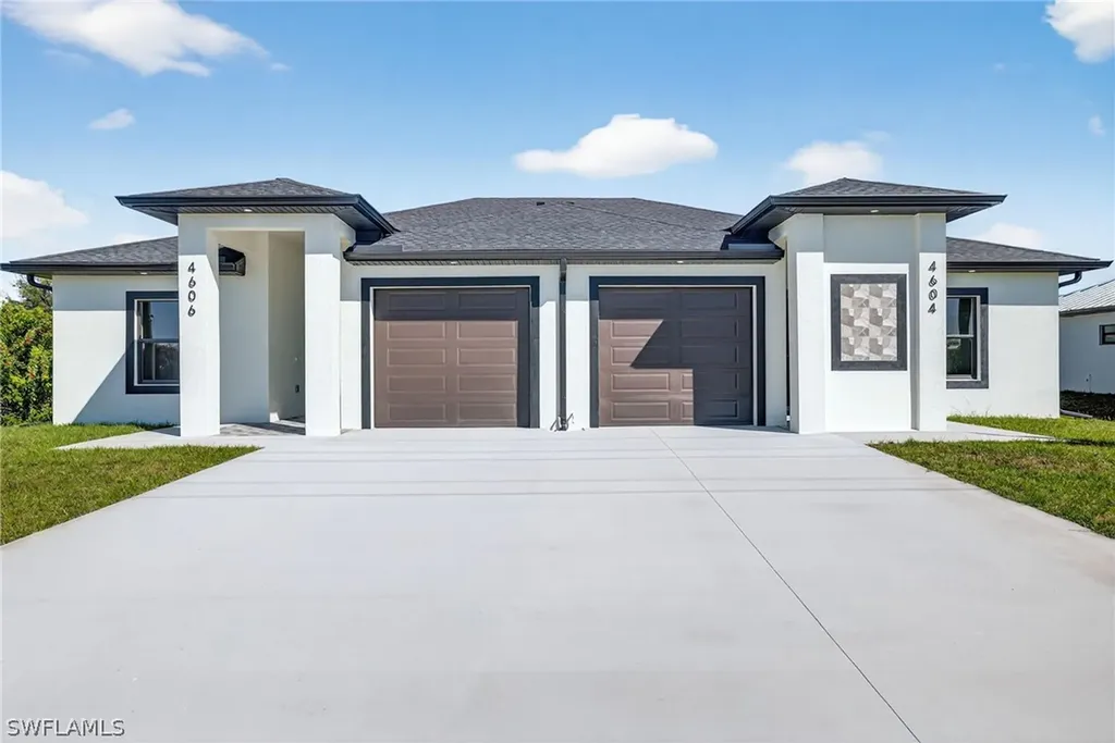 4604/4606 Golfview Boulevard Lehigh Acres FL 33973