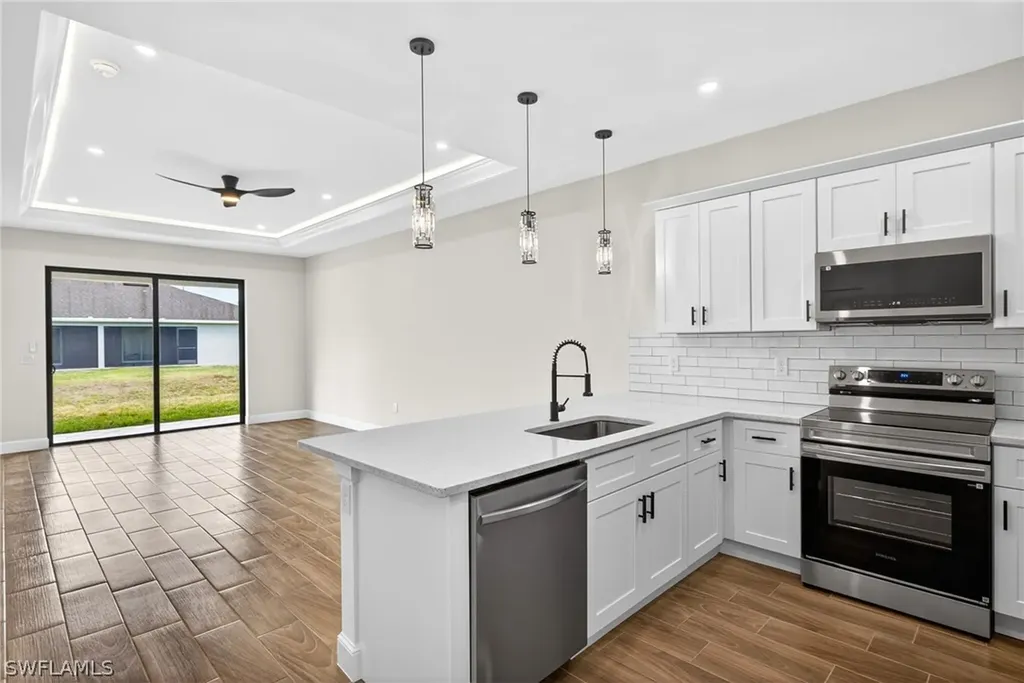 4604/4606 Golfview Boulevard Lehigh Acres FL 33973