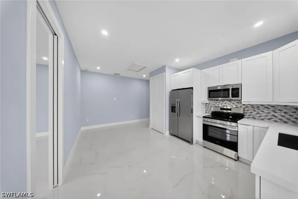 3549 43rd Avenue NE Naples FL 34120