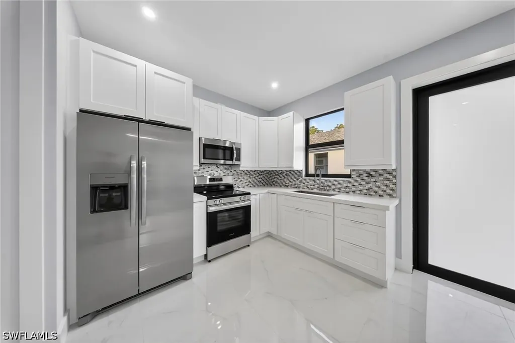 3549 43rd Avenue NE Naples FL 34120