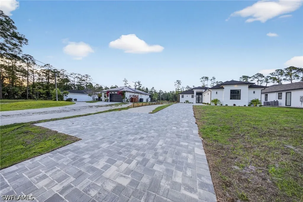 3549 43rd Avenue NE Naples FL 34120