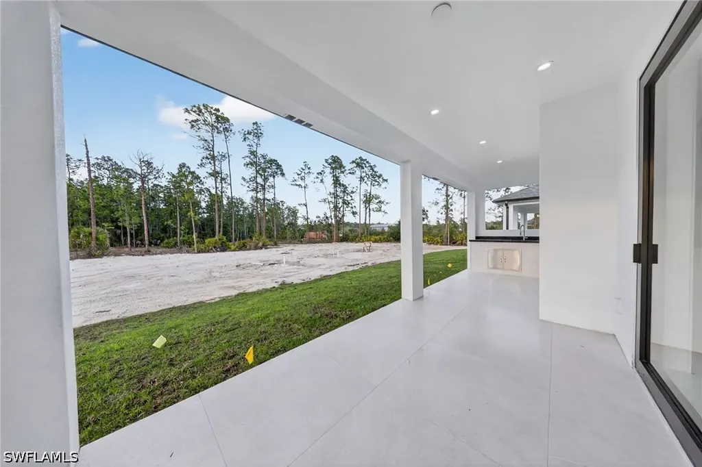 3549 43rd Avenue NE Naples FL 34120
