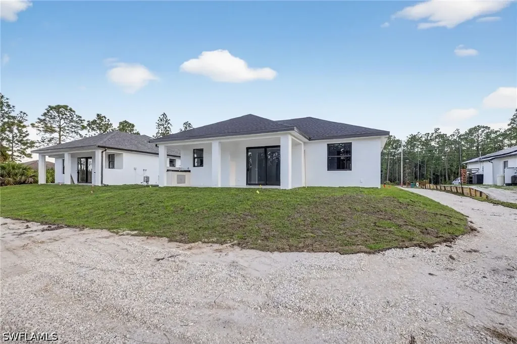 3549 43rd Avenue NE Naples FL 34120