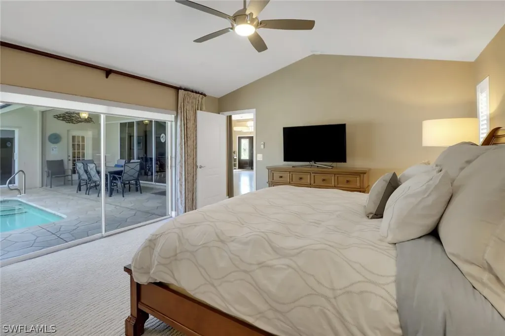 1466 Vintage Lane Naples FL 34104